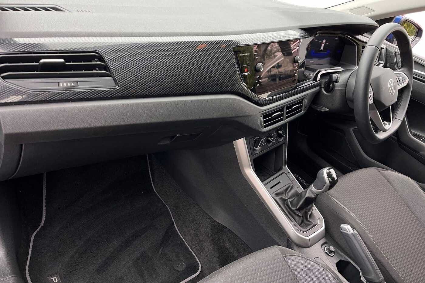 Used Volkswagen Polo 2024 for sale - 76676953: Photo 2