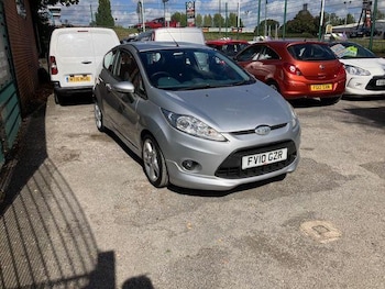 Used Ford Fiesta 2010 for sale - 75875028: Photo
