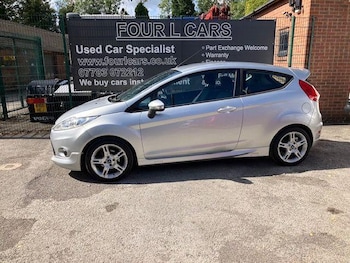 Used Ford Fiesta 2010 for sale - 75875028: Photo