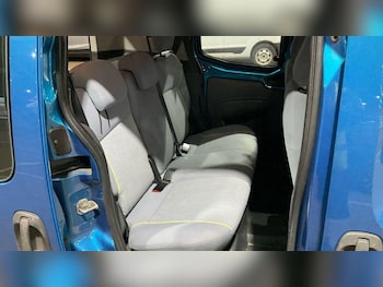 Used Peugeot Bipper Tepee 2010 for sale - 75911014: Photo