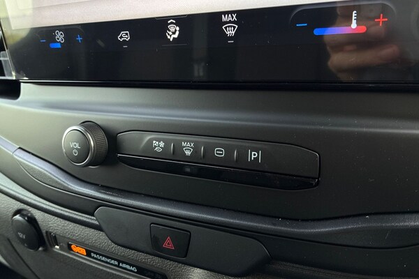 Used Ford Transit 2025 for sale - 76149771: Photo 41