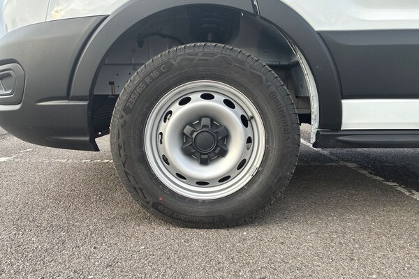 Used Ford Transit 2025 for sale - 76149771: Photo 9