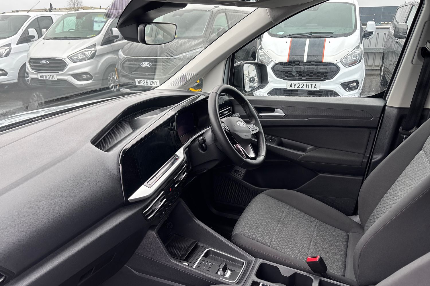 Used Ford Transit Connect 2025 for sale - 77579388: Photo 14