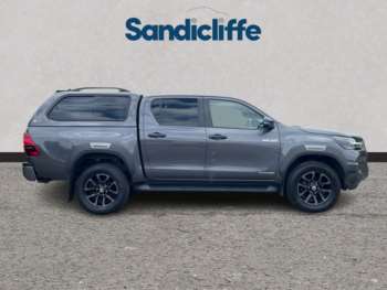 Used Toyota Hilux 2023 for sale - 74749156: Photo