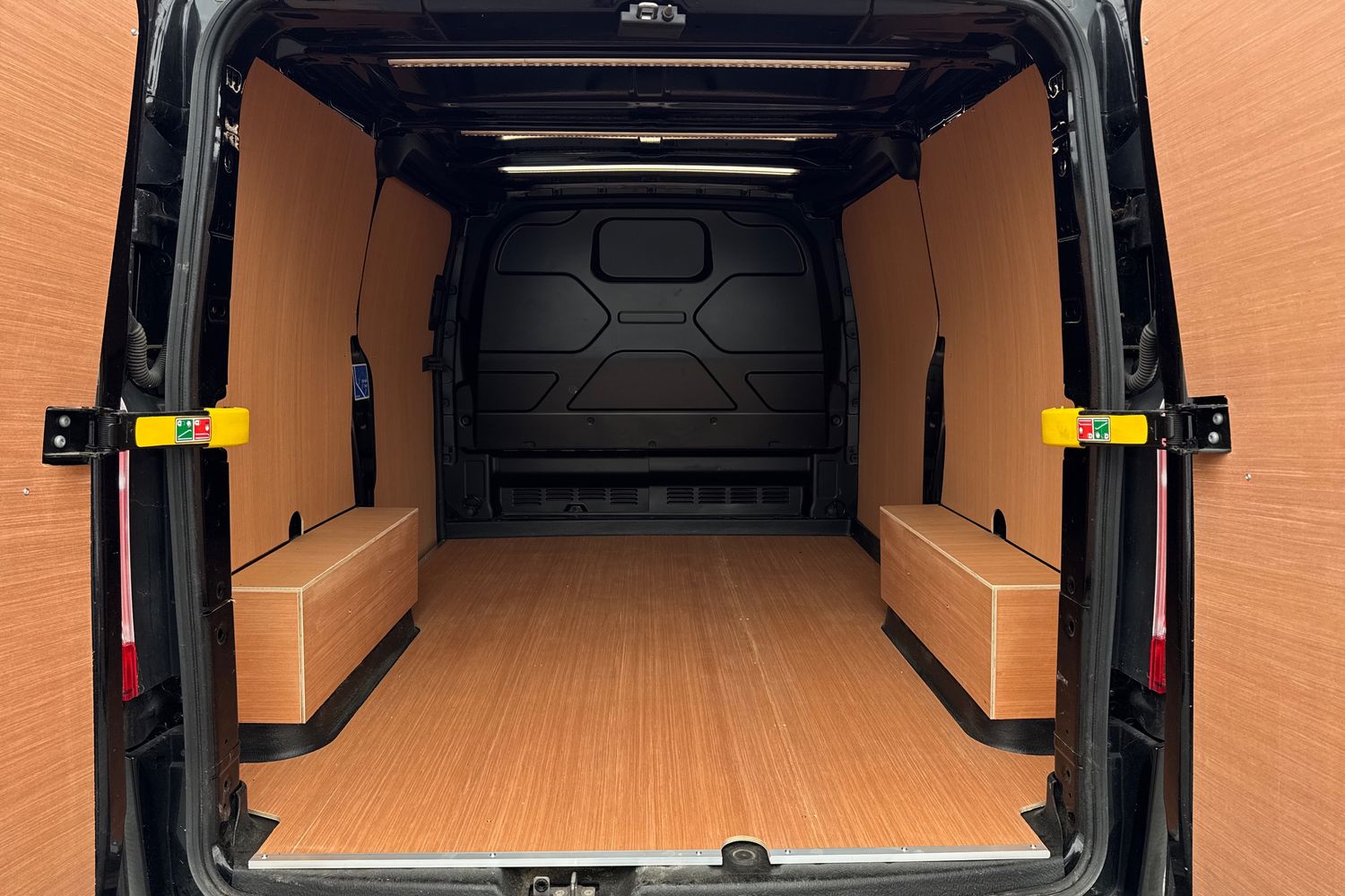 Used Ford Transit Custom 2023 for sale - 78163760: Photo 18