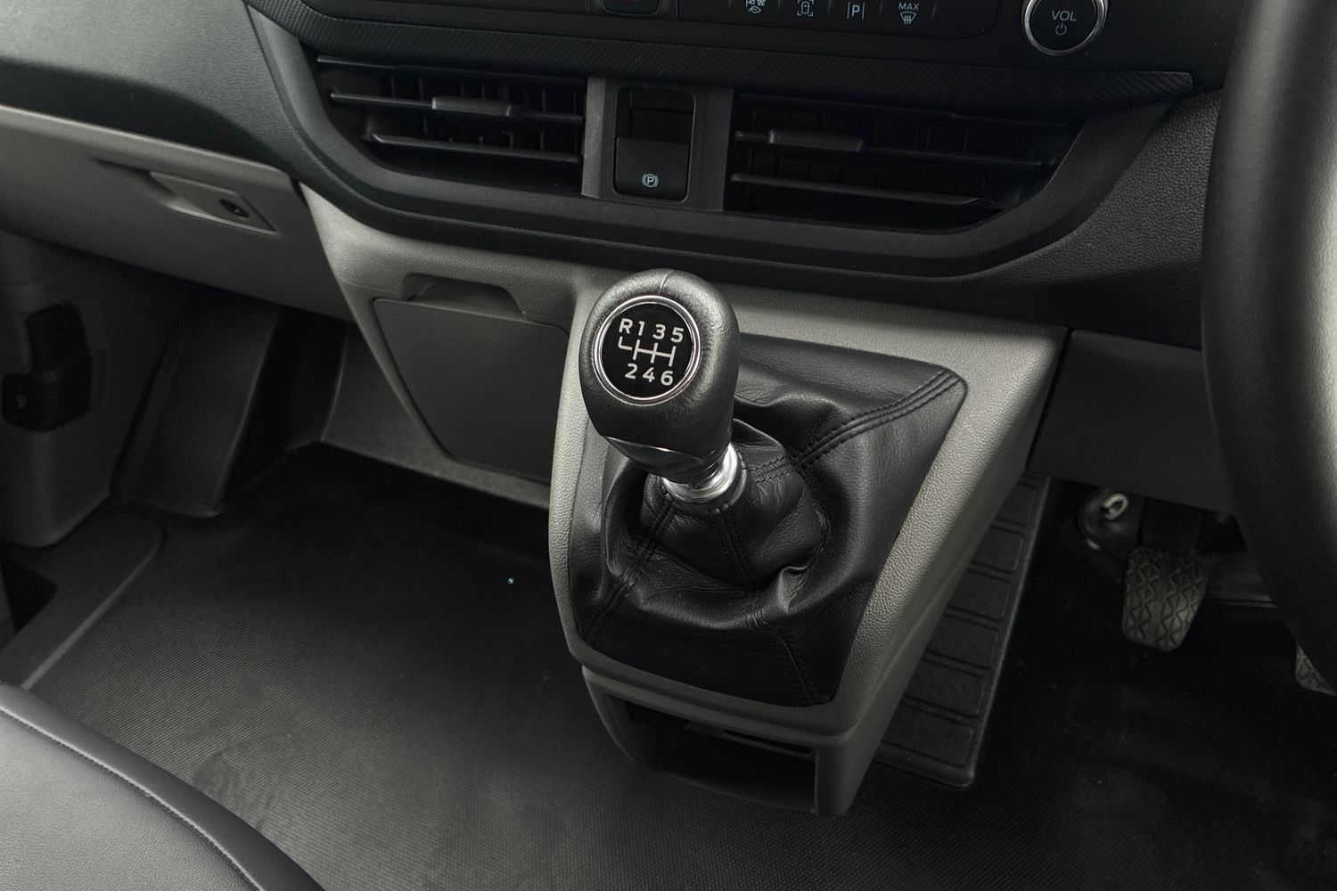 Used Ford Transit Custom 2025 for sale - 76307929: Photo 46