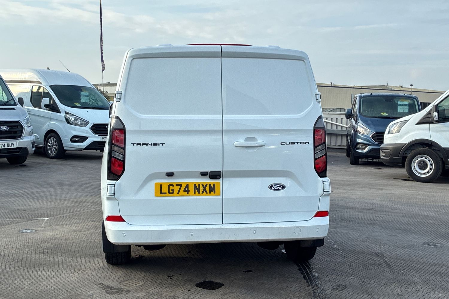 Used Ford Transit Custom 2024 for sale - 76149773: Photo 4