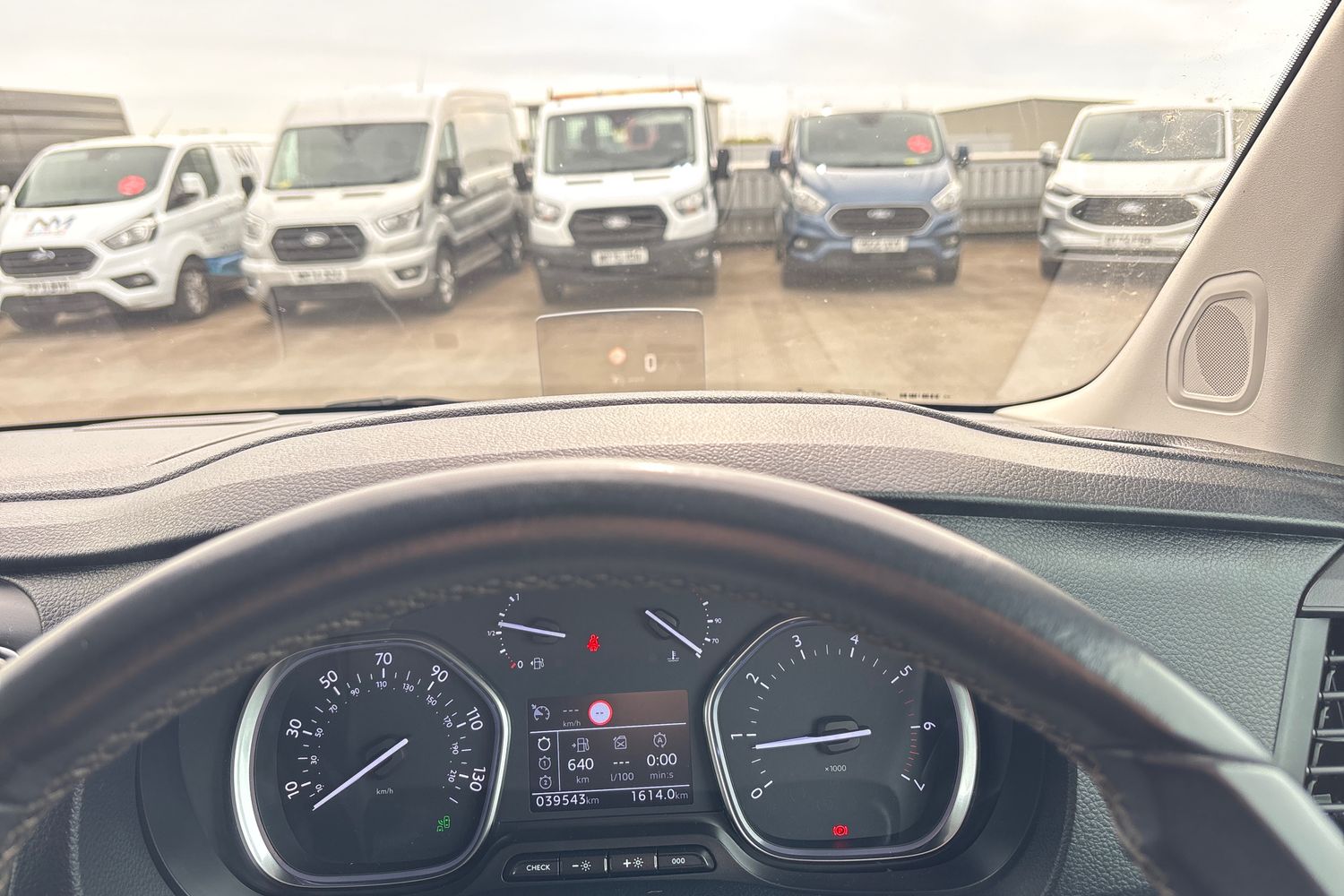 Used Peugeot Expert 2021 for sale - 78178249: Photo 23