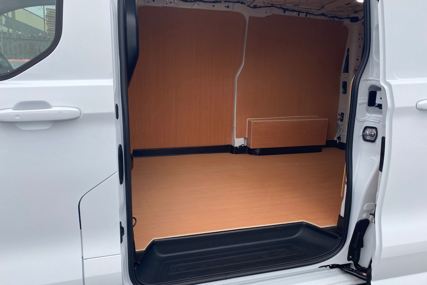 Used Ford Transit Custom 2025 for sale - 77622331: Photo 28