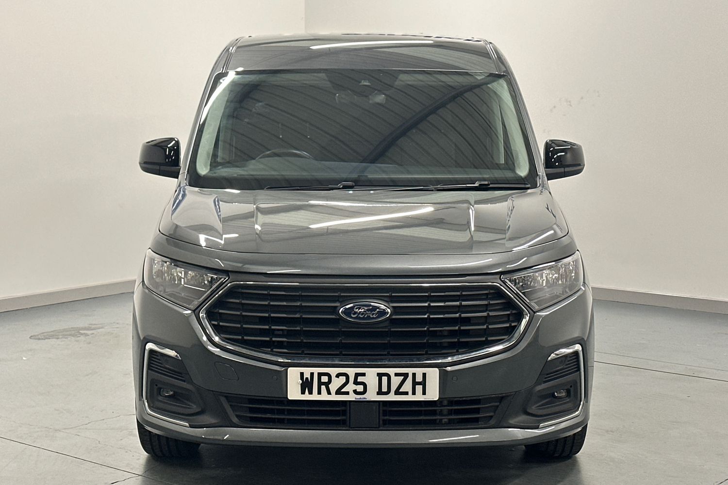 Used Ford Transit Connect 2025 for sale - 77815147: Photo 2
