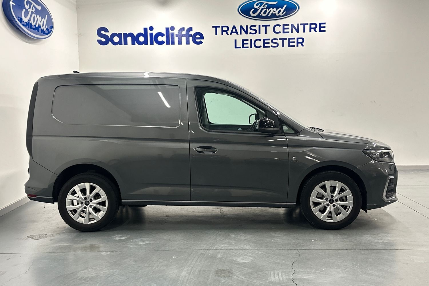 Used Ford Transit Connect 2025 for sale - 77815147: Photo 3