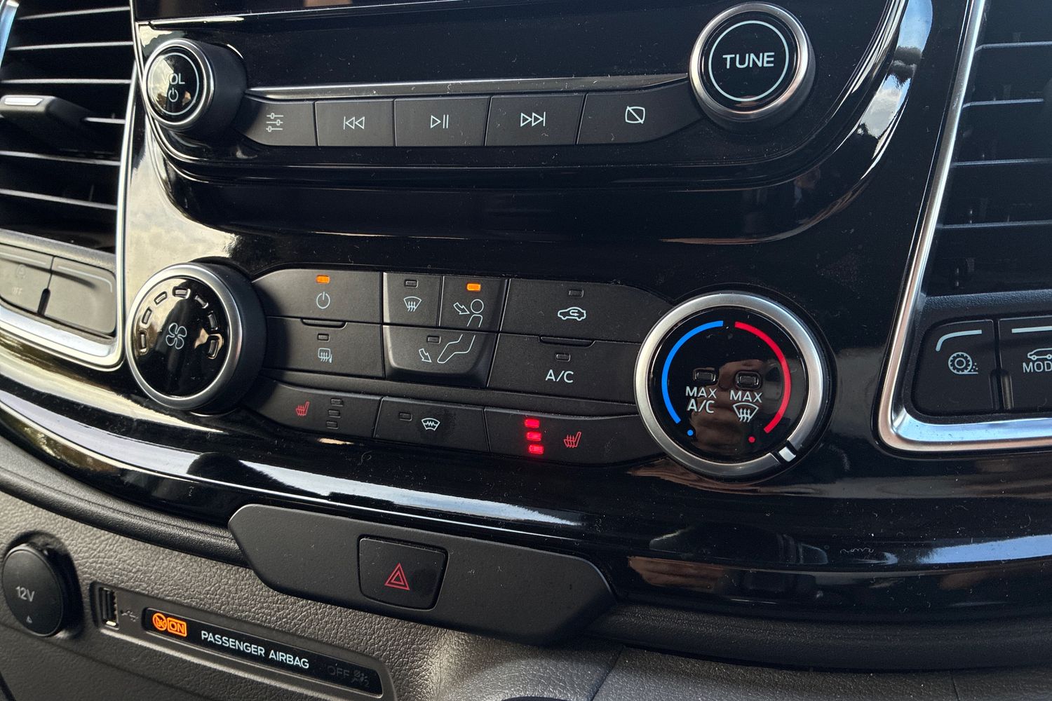 Used Ford Transit Custom 2023 for sale - 74302596: Photo 45