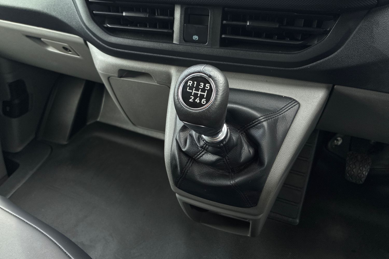 Used Ford Transit Custom 2025 for sale - 76307926: Photo 43