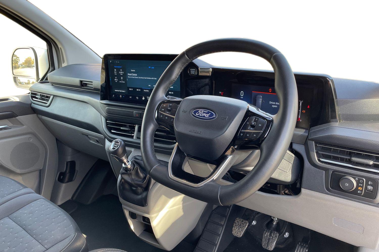 Used Ford Transit Custom 2024 for sale - 76358389: Photo 10