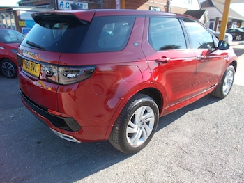 Used Land Rover Discovery Sport 2019 for sale - 79463706: Photo
