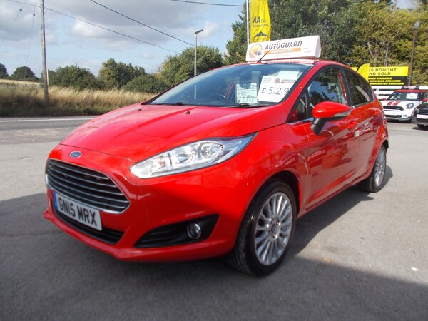 Used Ford Fiesta 2015 for sale - 75491400: Photo 1
