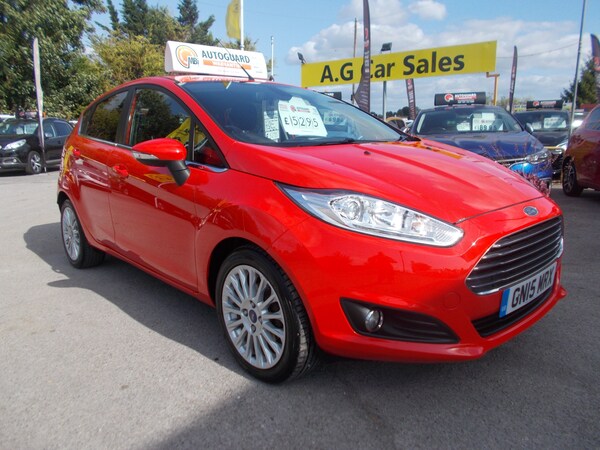 Used Ford Fiesta 2015 for sale - 75491400: Photo 2