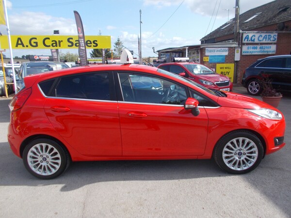 Used Ford Fiesta 2015 for sale - 75491400: Photo 6