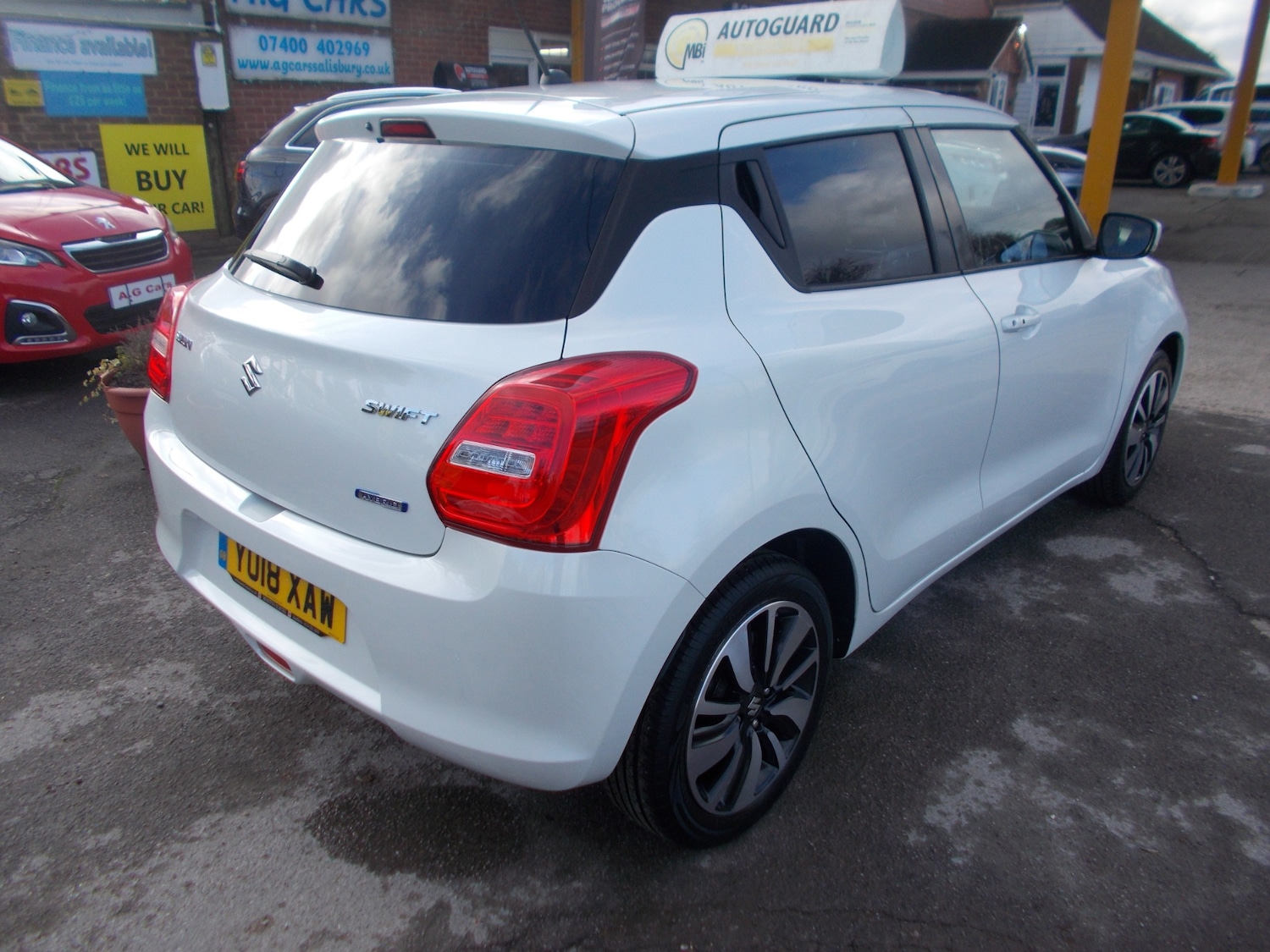 Used Suzuki Swift 2018 for sale - 77264574: Photo 3