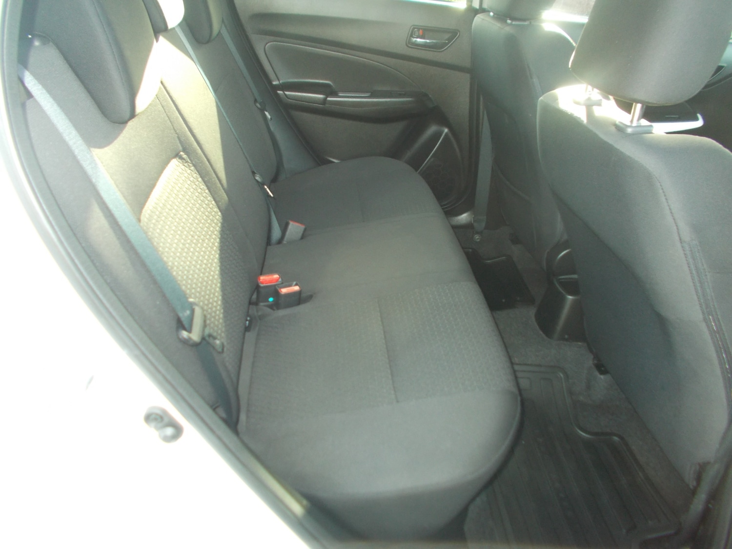 Used Suzuki Swift 2018 for sale - 77264574: Photo 8