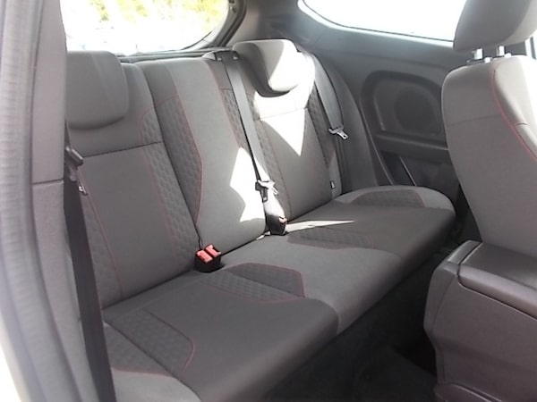 Used Ford Fiesta 2017 for sale - 74102168: Photo 8