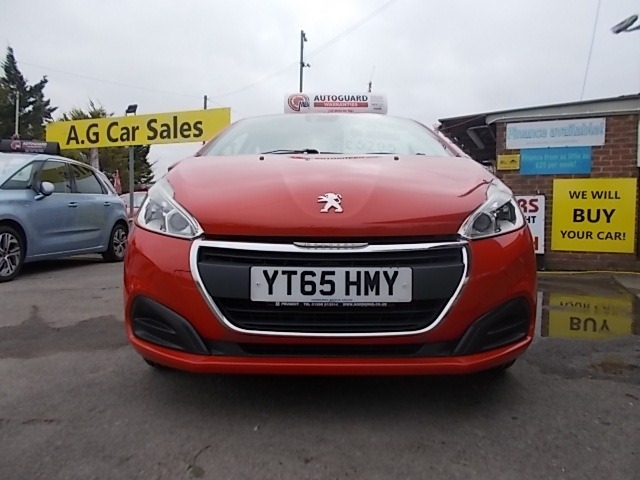 Used Peugeot 208 2015 for sale - 76397149: Photo 14
