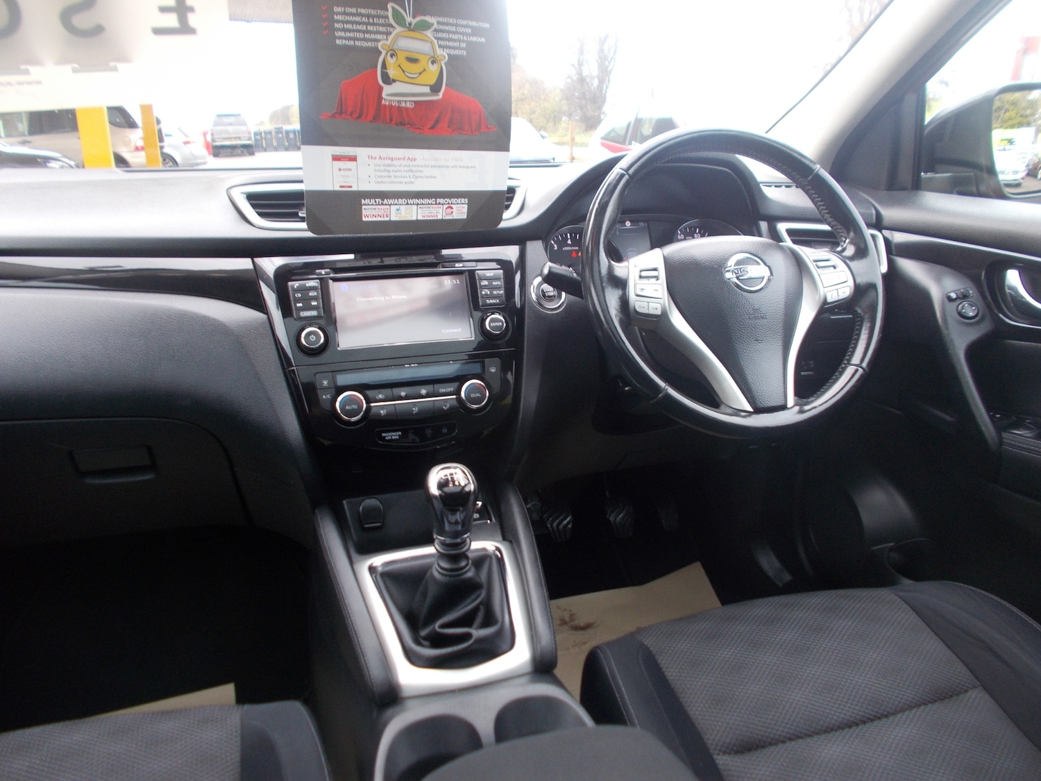 Used Nissan Qashqai 2015 for sale - 76477407: Photo 12