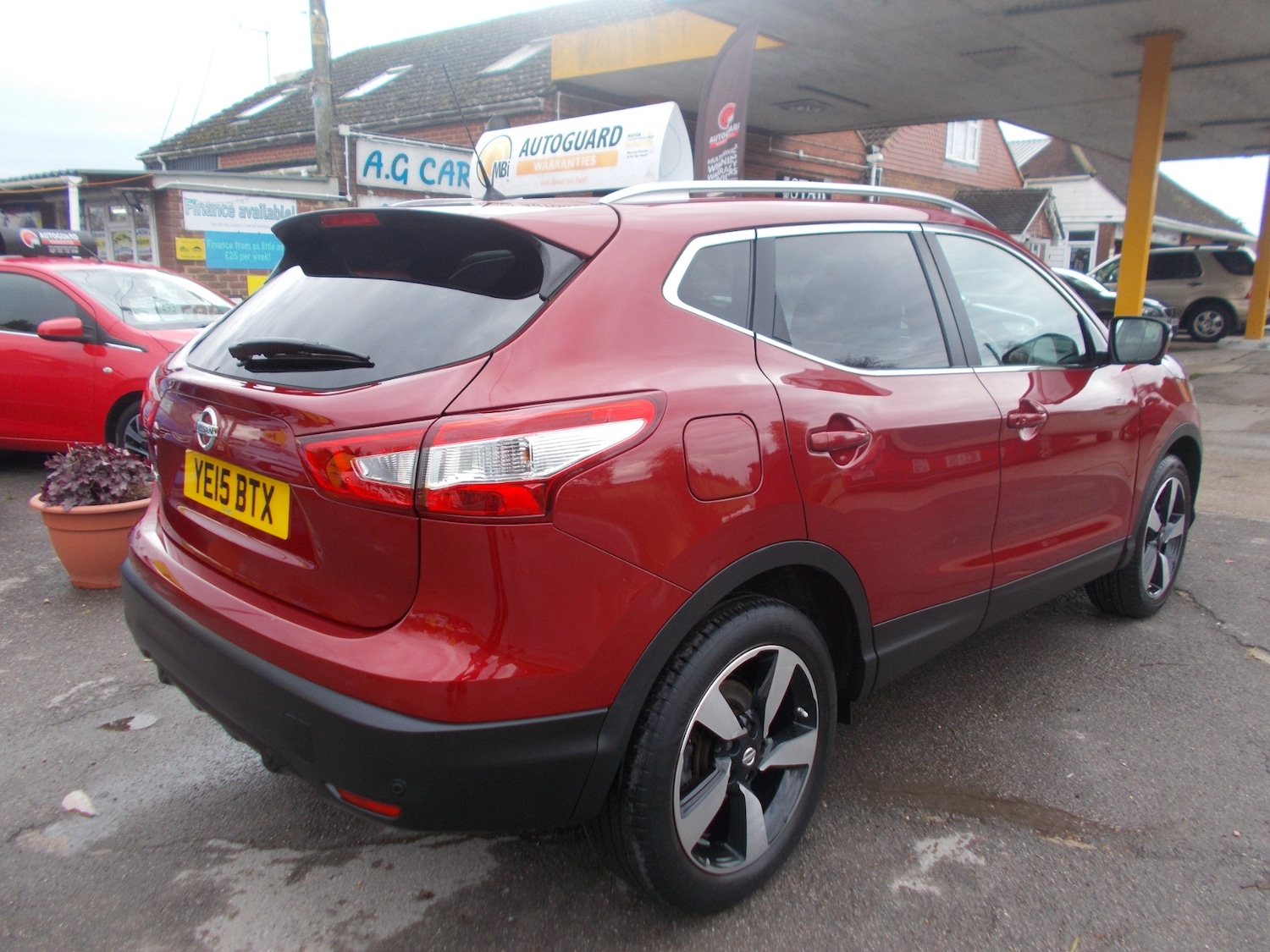 Used Nissan Qashqai 2015 for sale - 76477407: Photo 3