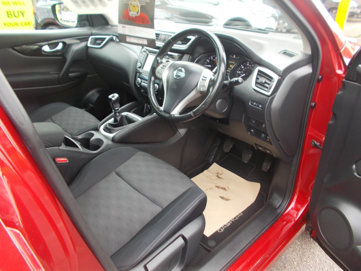 Used Nissan Qashqai 2015 for sale - 76477407: Photo 9