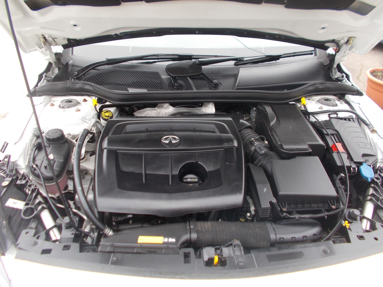 Used Infiniti Q30 2015 for sale - 77864589: Photo 12