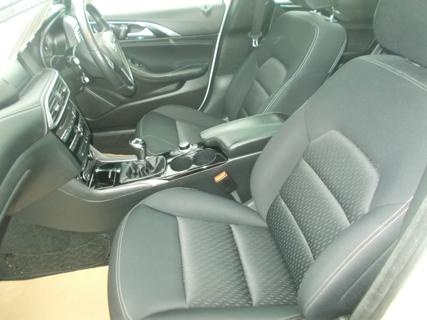 Used Infiniti Q30 2015 for sale - 77864589: Photo 7