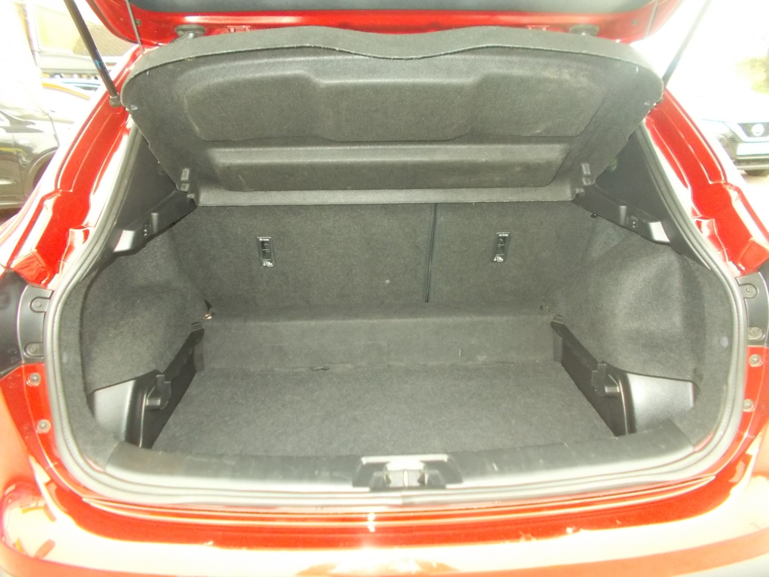 Used Nissan Qashqai 2016 for sale - 77778753: Photo 10