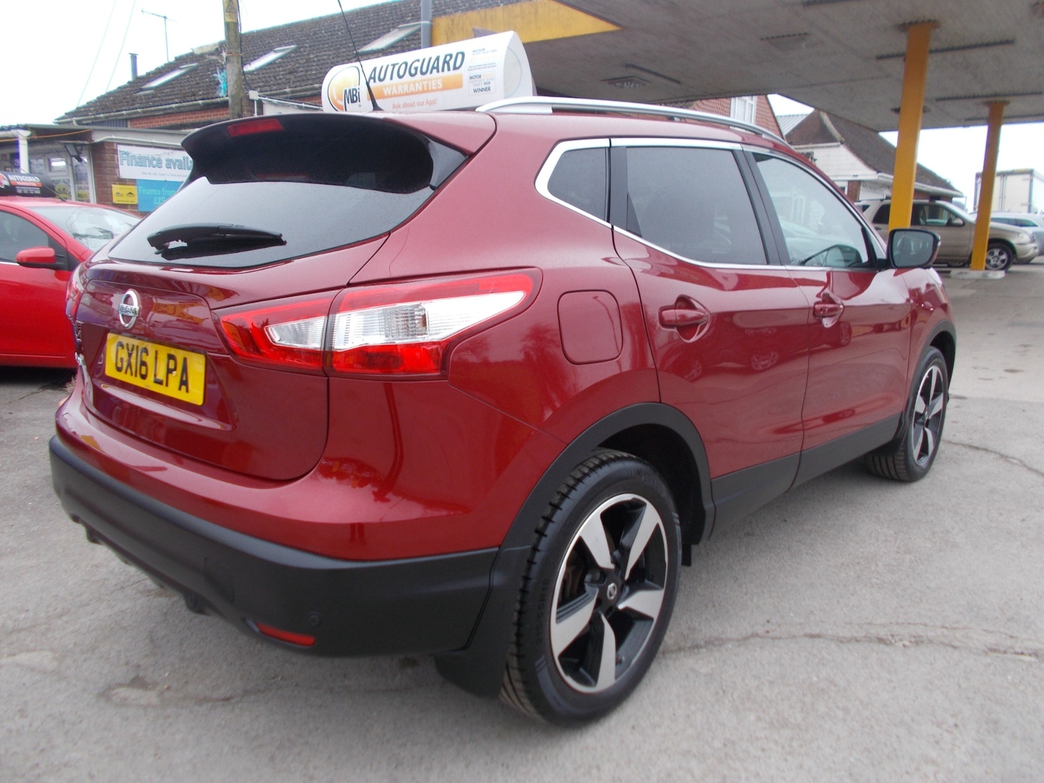 Used Nissan Qashqai 2016 for sale - 77778753: Photo 3