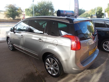 Used Peugeot 5008 2016 for sale - 75706276: Photo