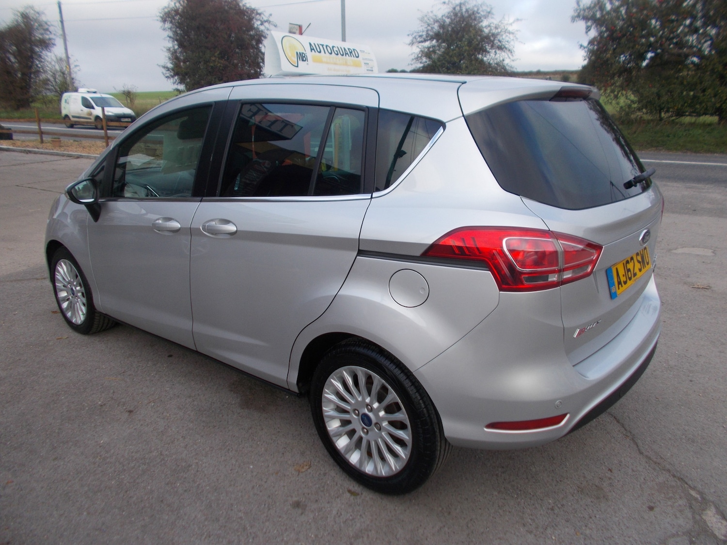 Used Ford B-MAX 2013 for sale - 76316987: Photo 3