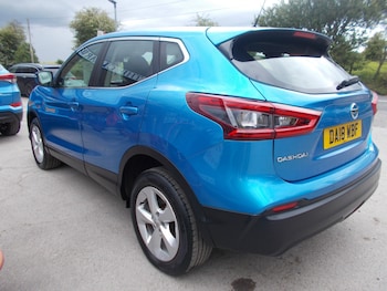 Used Nissan Qashqai 2018 for sale - 78821141: Photo
