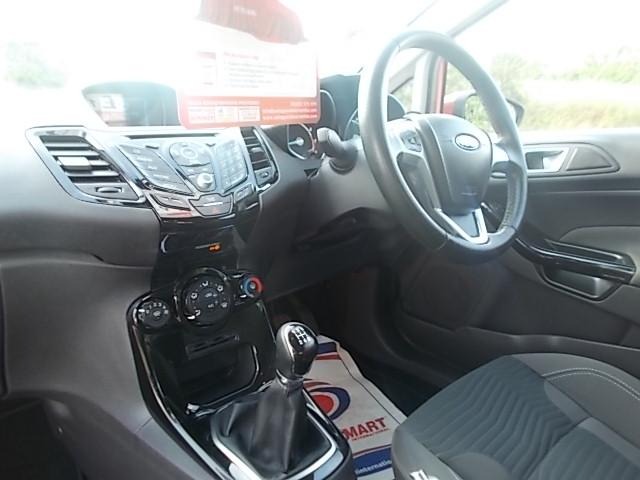 Used Ford Fiesta 2015 for sale - 76393518: Photo 8