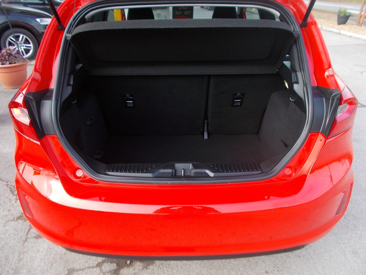 Used Ford Fiesta 2017 for sale - 77772026: Photo 12