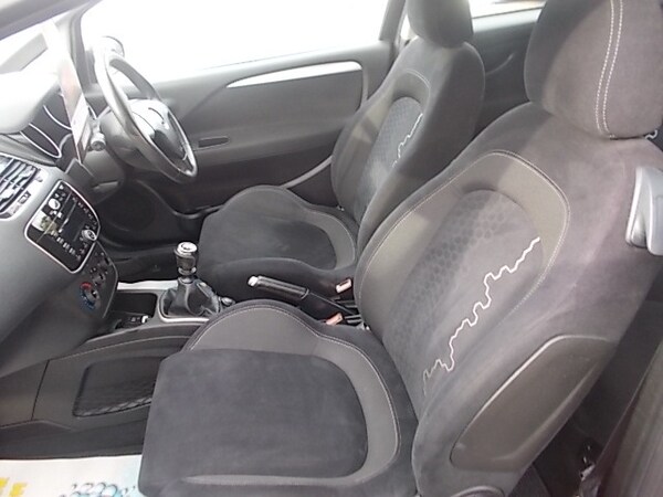 Used Fiat Punto 2014 for sale - 70311243: Photo 9