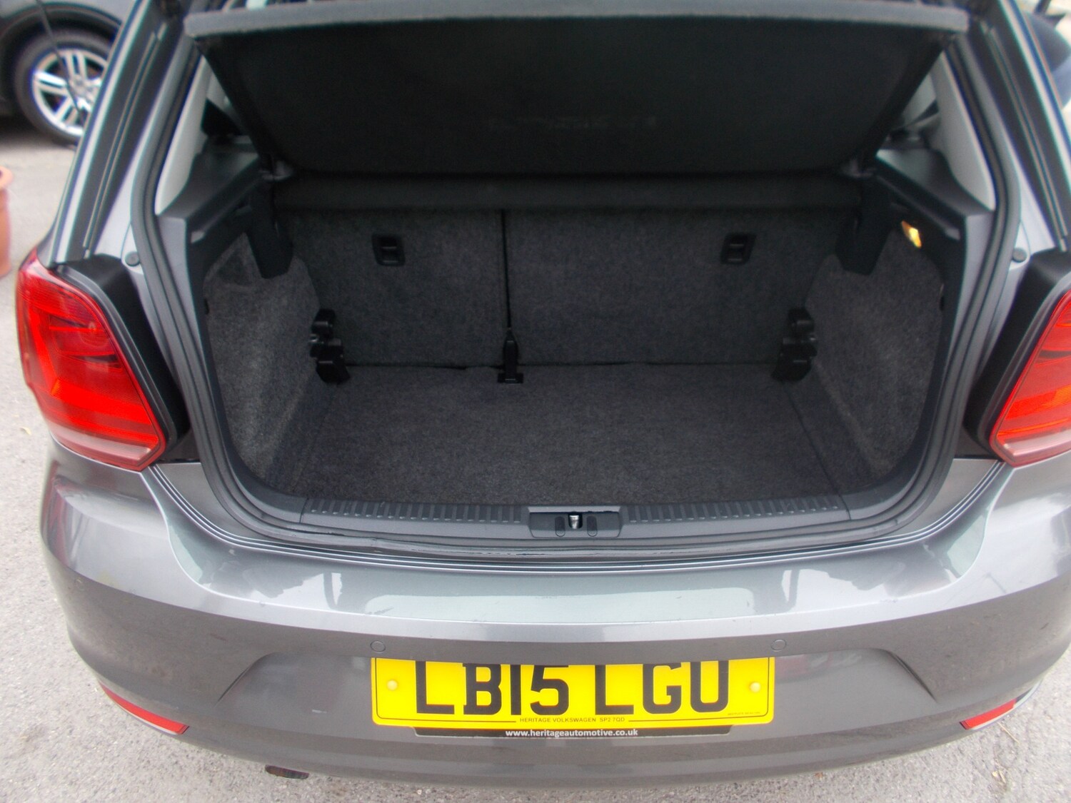 Used Volkswagen Polo 2015 for sale - 76316989: Photo 11