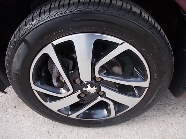 Used Peugeot 108 2015 for sale - 76394954: Photo 11