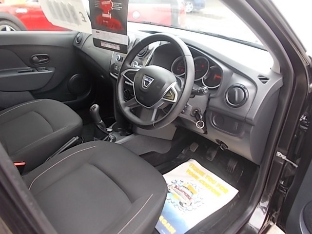 Used Dacia Sandero 2018 for sale - 76394258: Photo 7