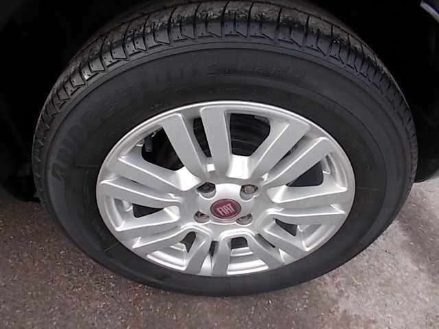 Used Fiat Punto 2014 for sale - 76394277: Photo 12