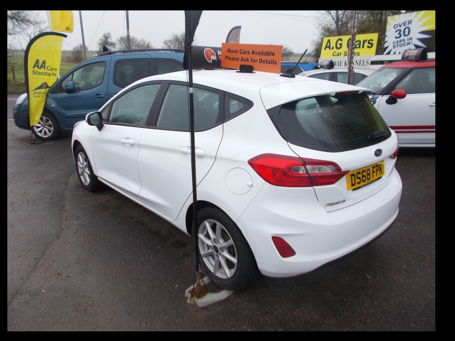 Used Ford Fiesta 2018 for sale - 77629142: Photo 3