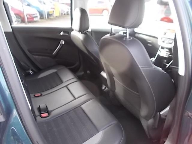 Used Peugeot 2008 2017 for sale - 76393490: Photo 6