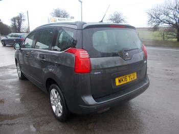 Used Peugeot 5008 2016 for sale - 77447190: Photo