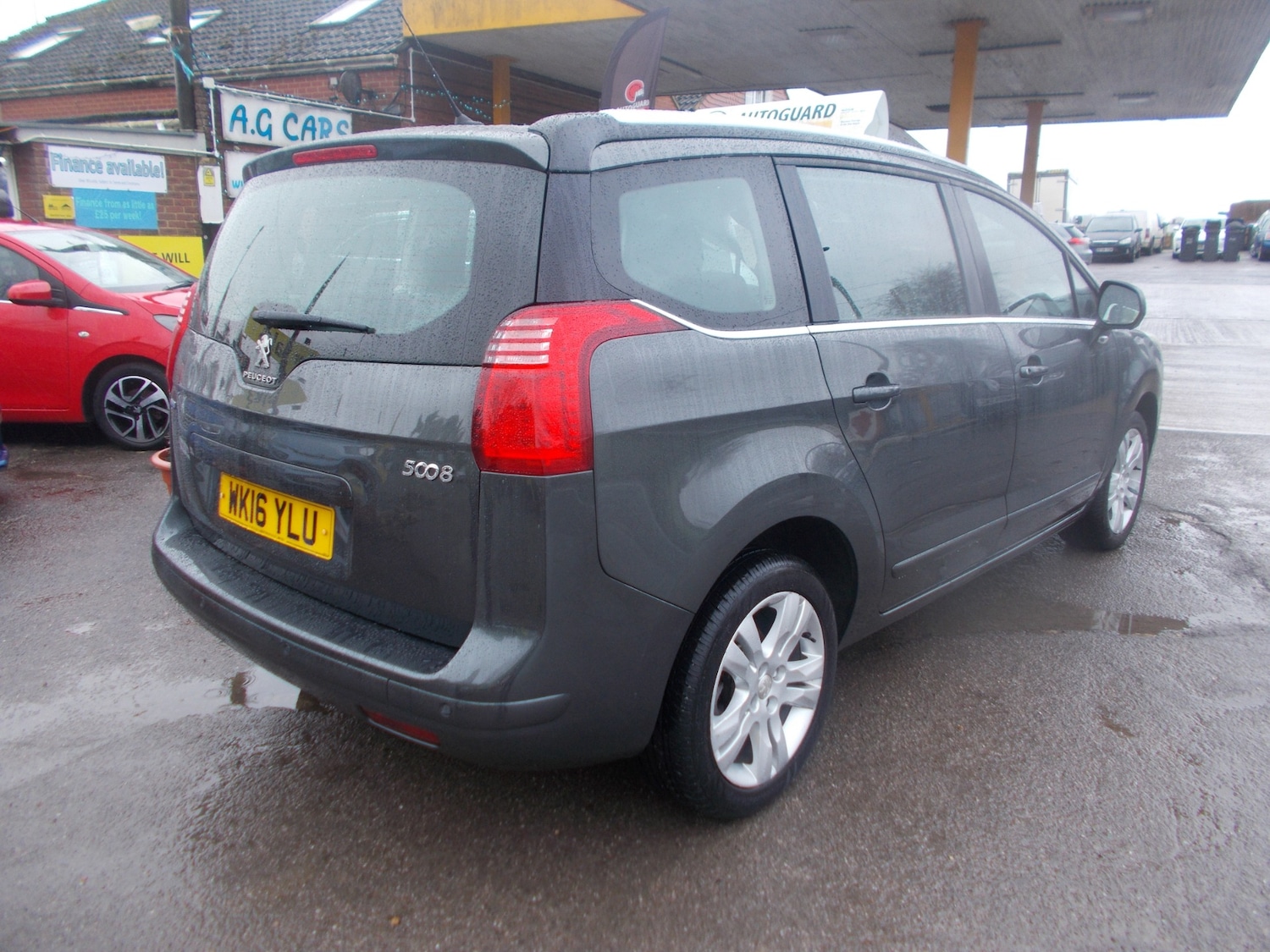 Used Peugeot 5008 2016 for sale - 77447190: Photo 4