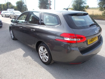 Used Peugeot 308 2018 for sale - 79168219: Photo
