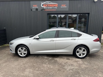 Used Vauxhall Insignia 2018 for sale - 79223003: Photo