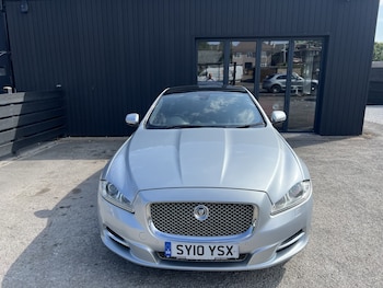 Used Jaguar XJ 2010 for sale - 79352609: Photo